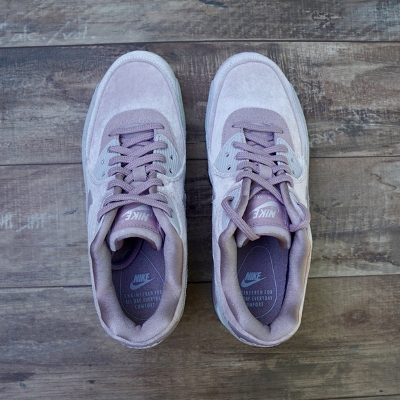 *New* Nike Air Max 90 LX Particle Rose - Picture 3 of 8